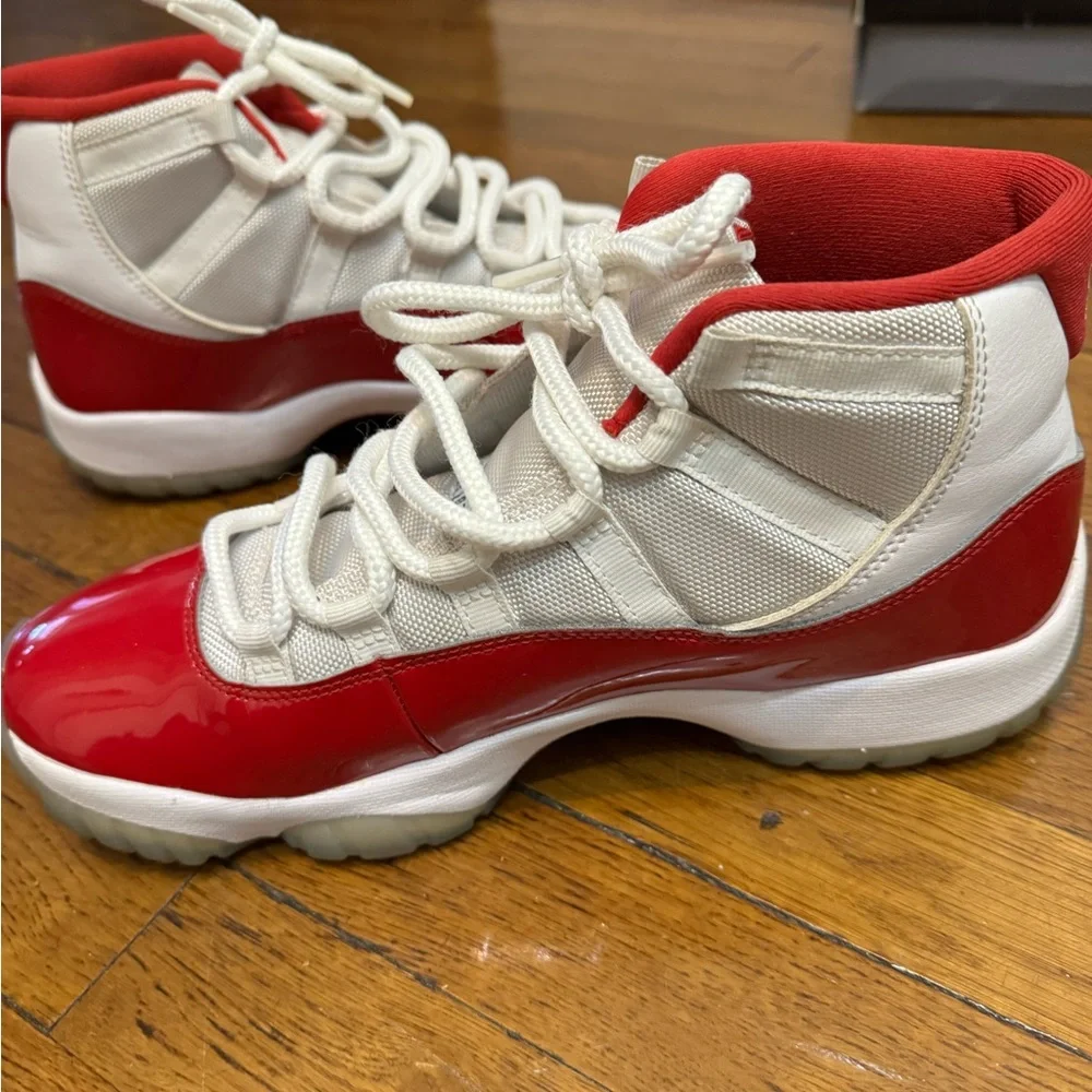 Bundle Patten leather Jordan 11’s - Picture 4 of 11